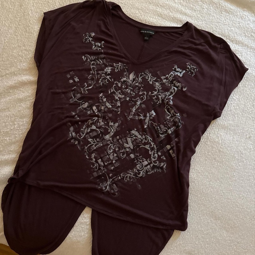 Rock & Republic Dark Brown Graphic Tee